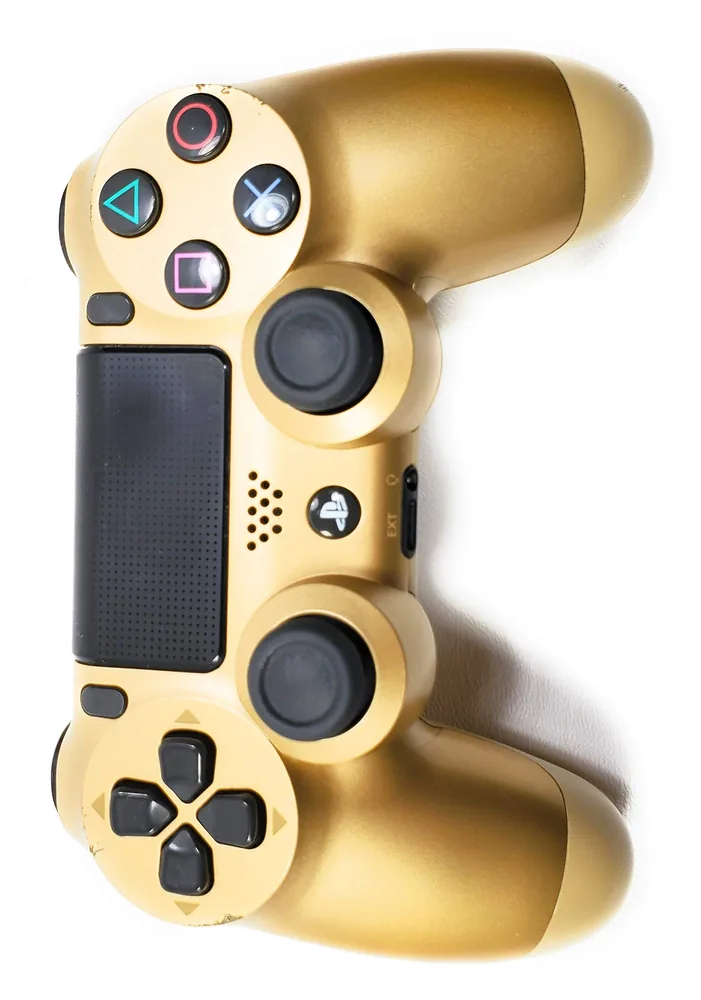 Sony DualShock 4 — 3